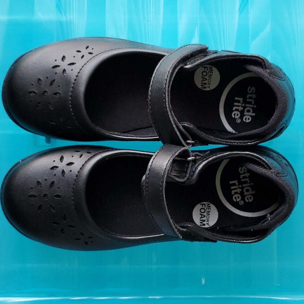 NEW Stride Rite Mary Janes